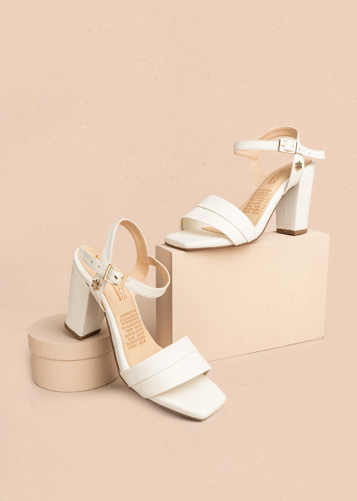 Sandalias altas color talco 106090 - Image 4