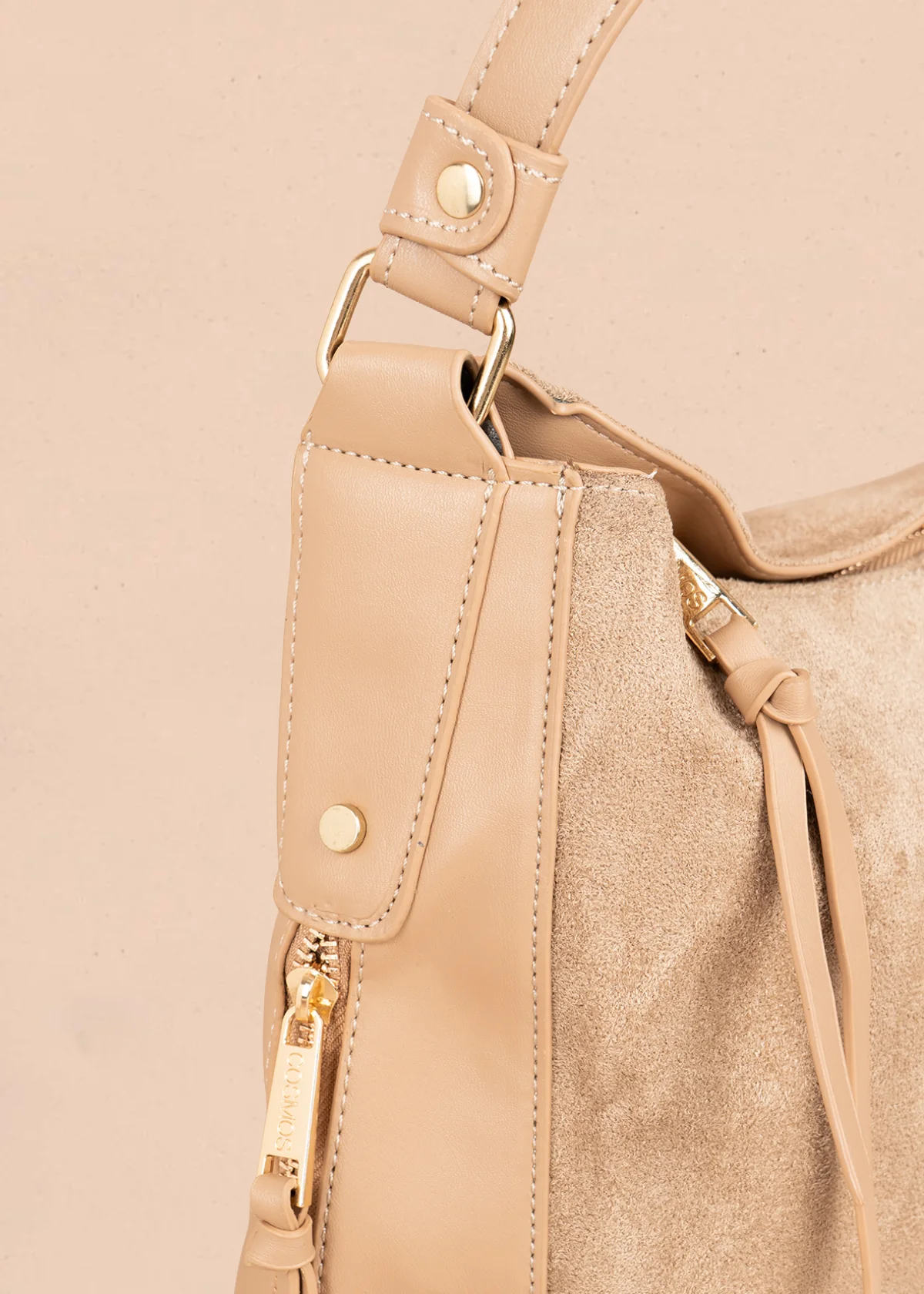 Bolso tipo shopping color camel textura en gamuza sintética 106292 - Image 3