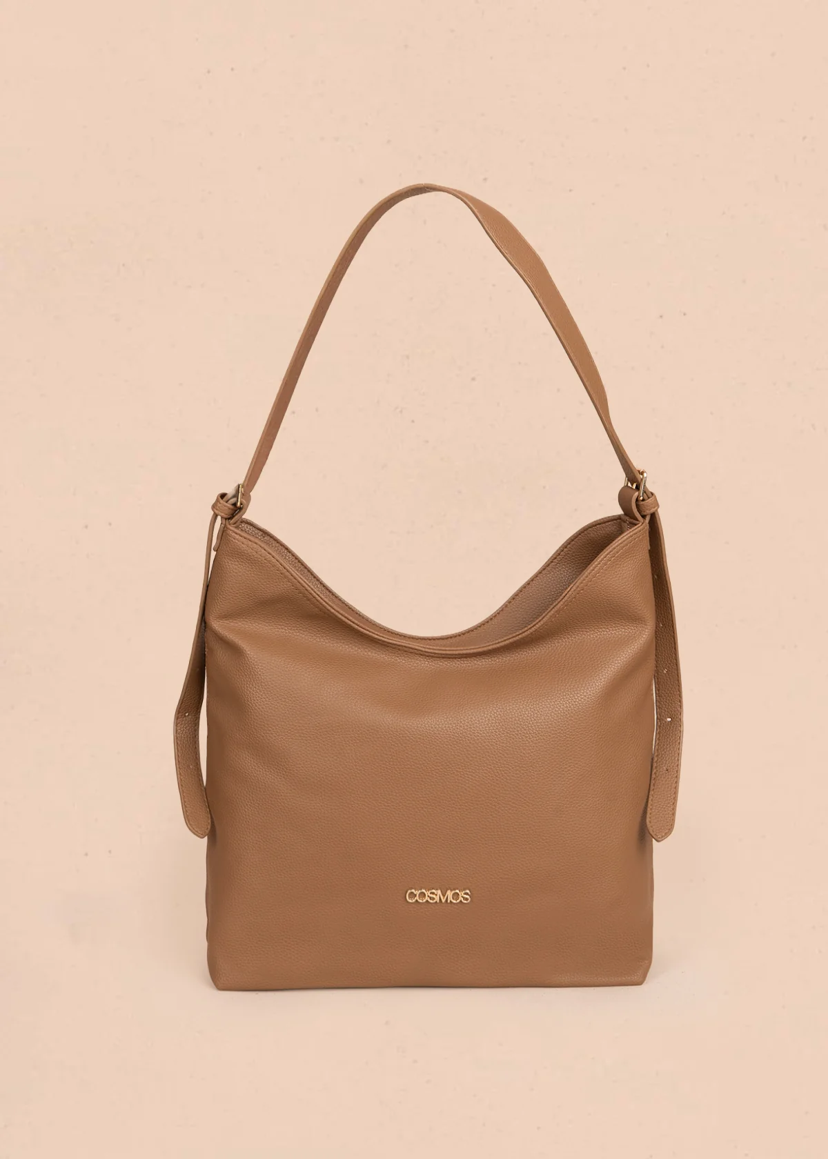 Bolso tipo shopping color café texturizado y silueta hobo 106335