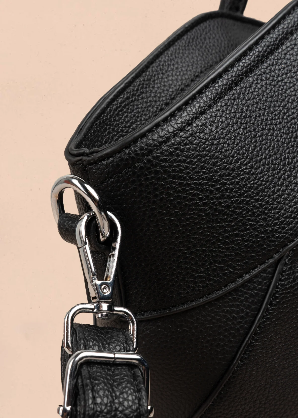 Bolso shopping color negro 106976 - Image 4