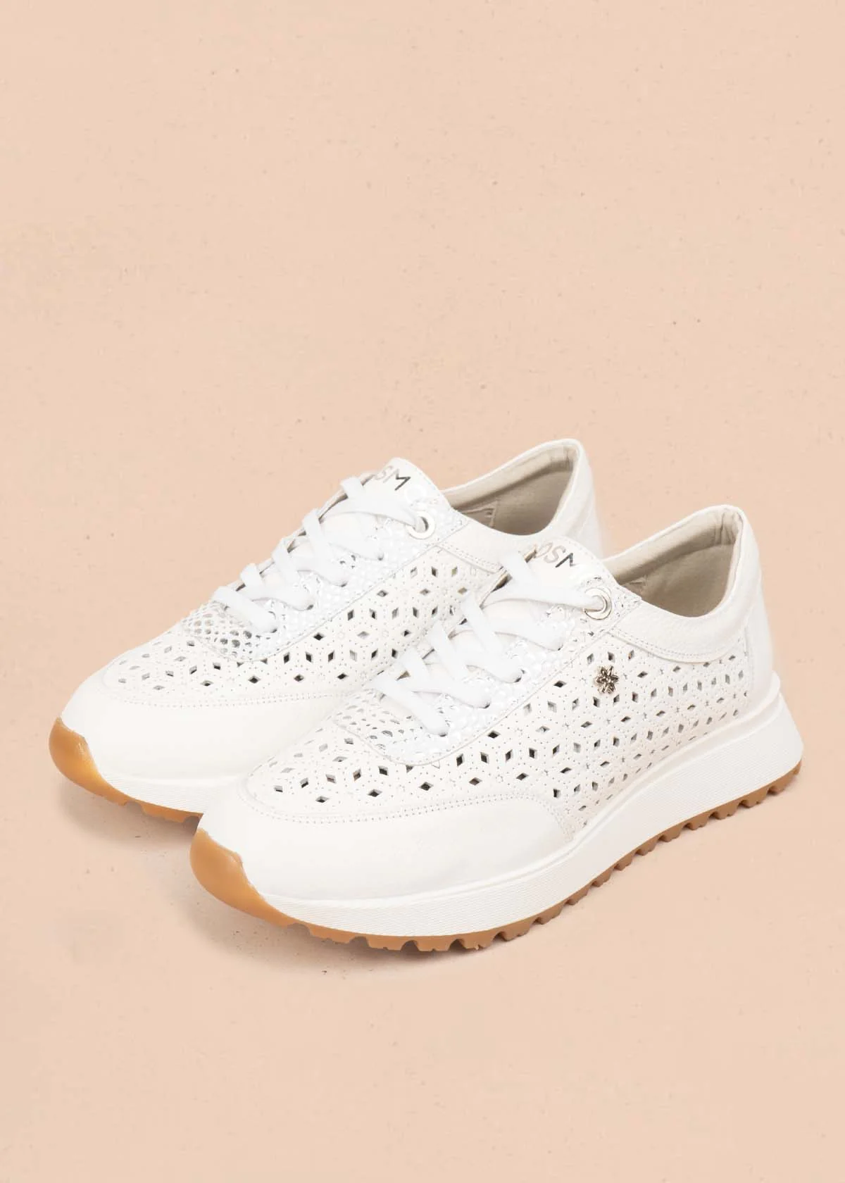 Tenis casuales en cuero color blanco con perforaciones 106019 - Image 6