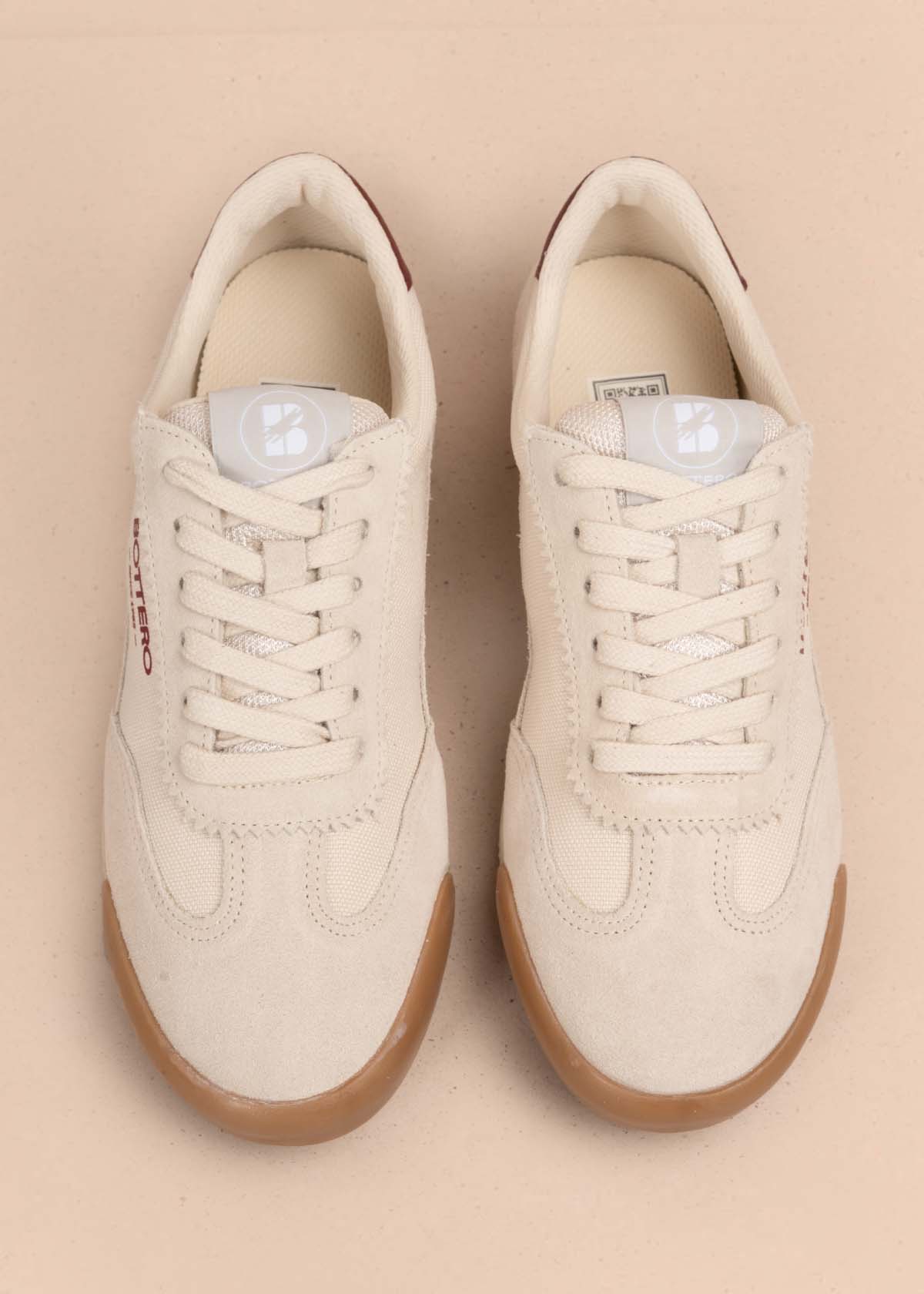 Tenis casuales en cuero color beige 105337 - Image 4