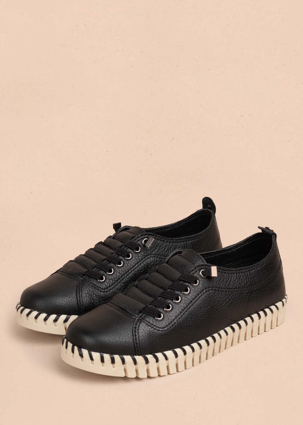 Tenis casuales en cuero color negro 105334 - Image 3