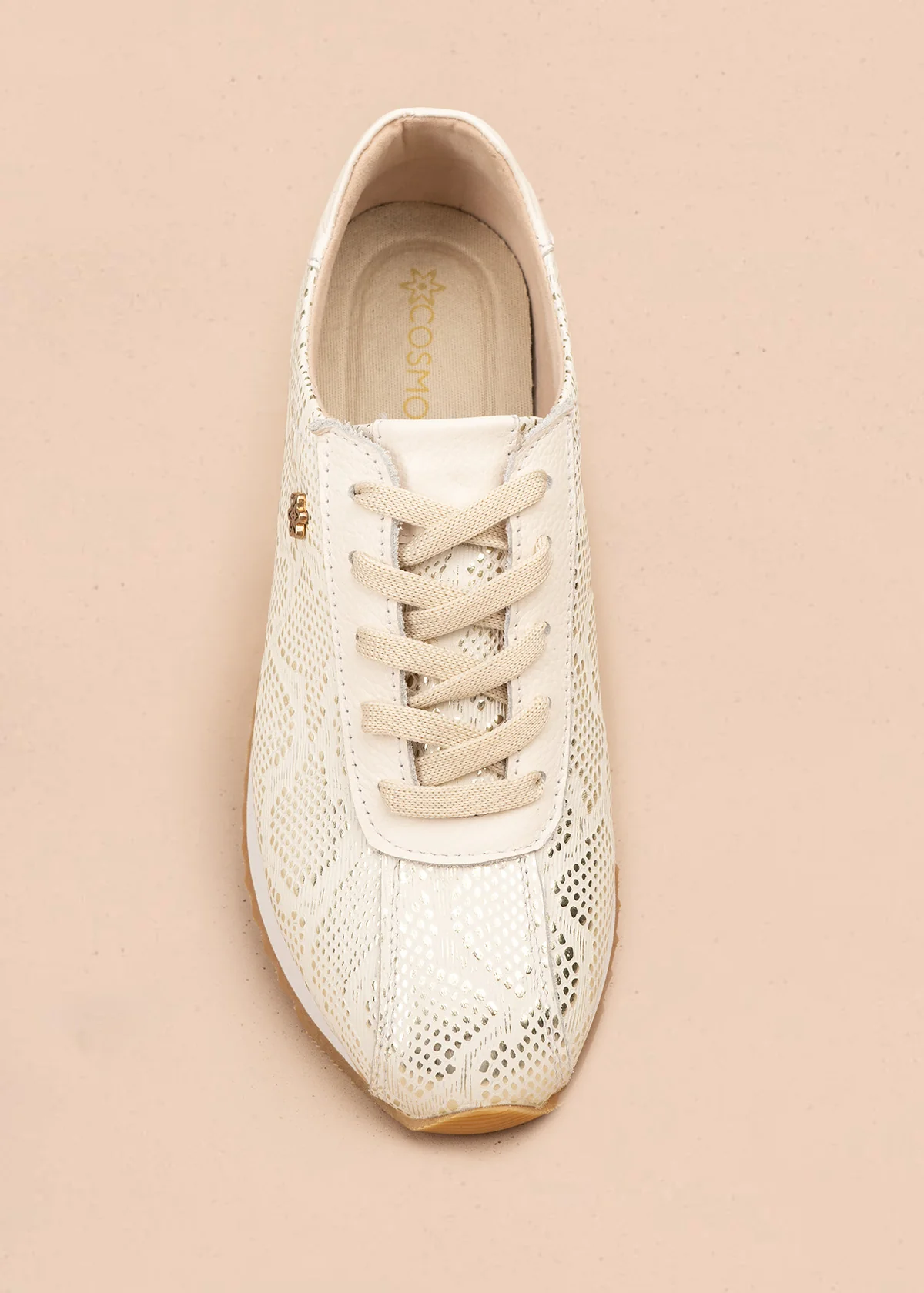 Tenis casuales en cuero color talco con textura tipo pitón 106587 - Image 4