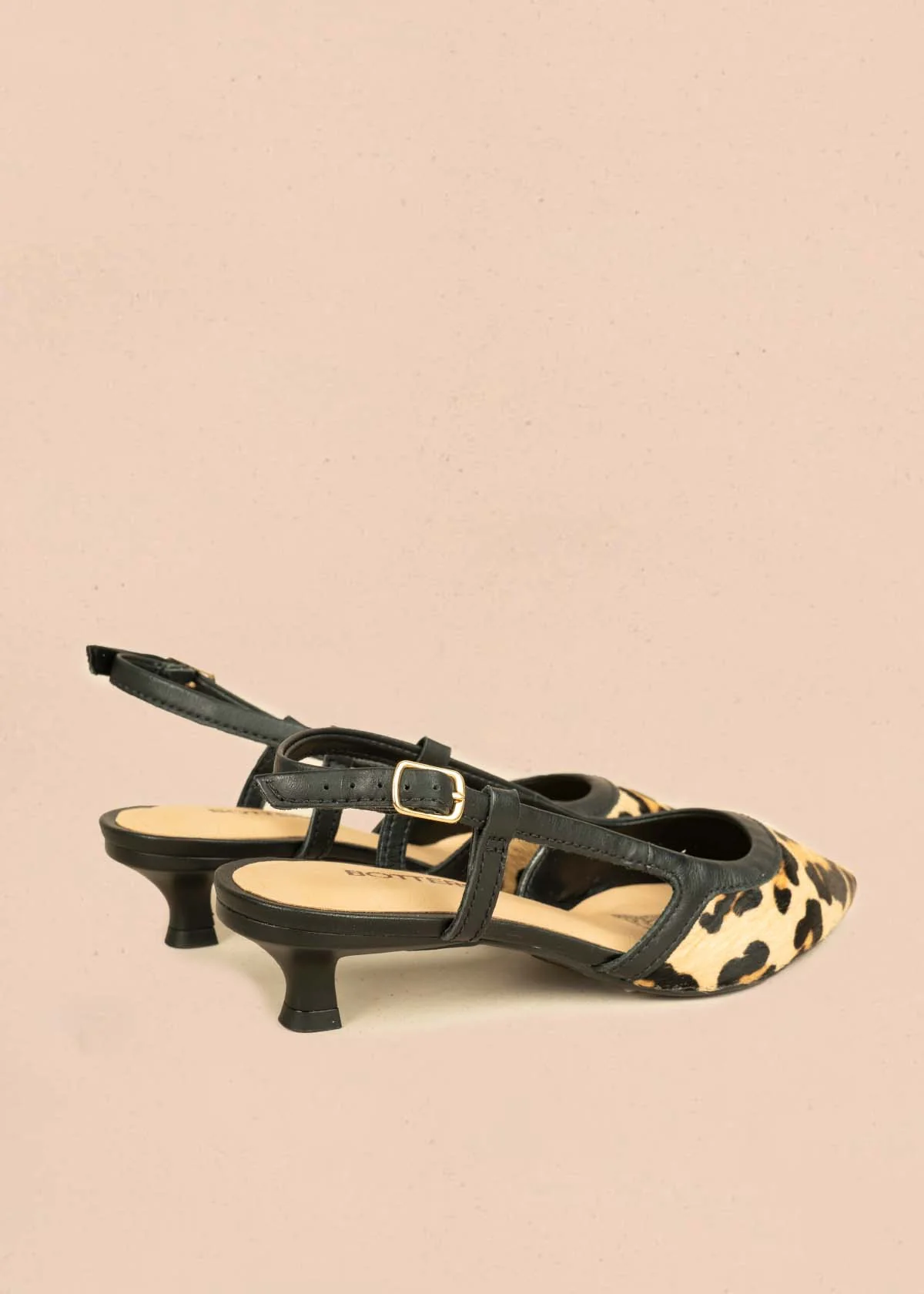 Trabilla en cuero color animal print 105979 - Image 5