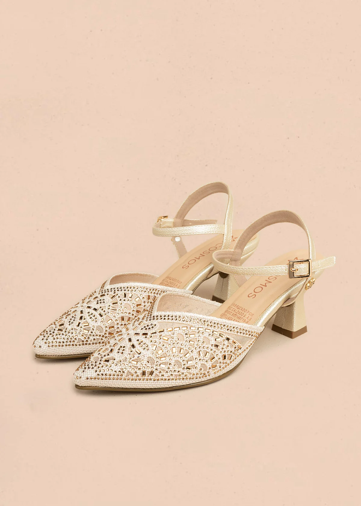 Tacones trabilla color dorado con piedras decorativas 106524 - Image 4