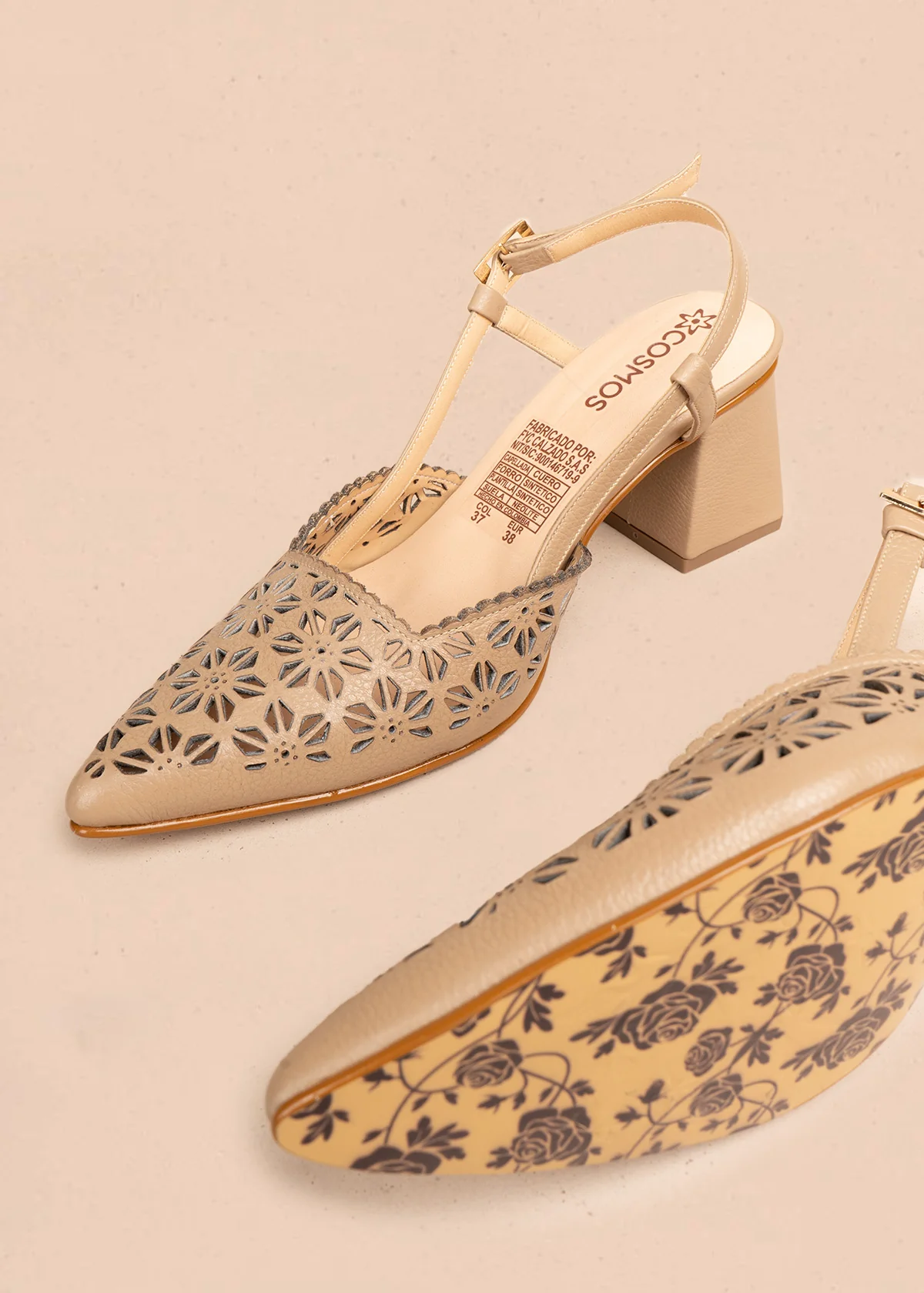 Tacones trabilla en cuero color arena con perforaciones florales 106512 - Image 6