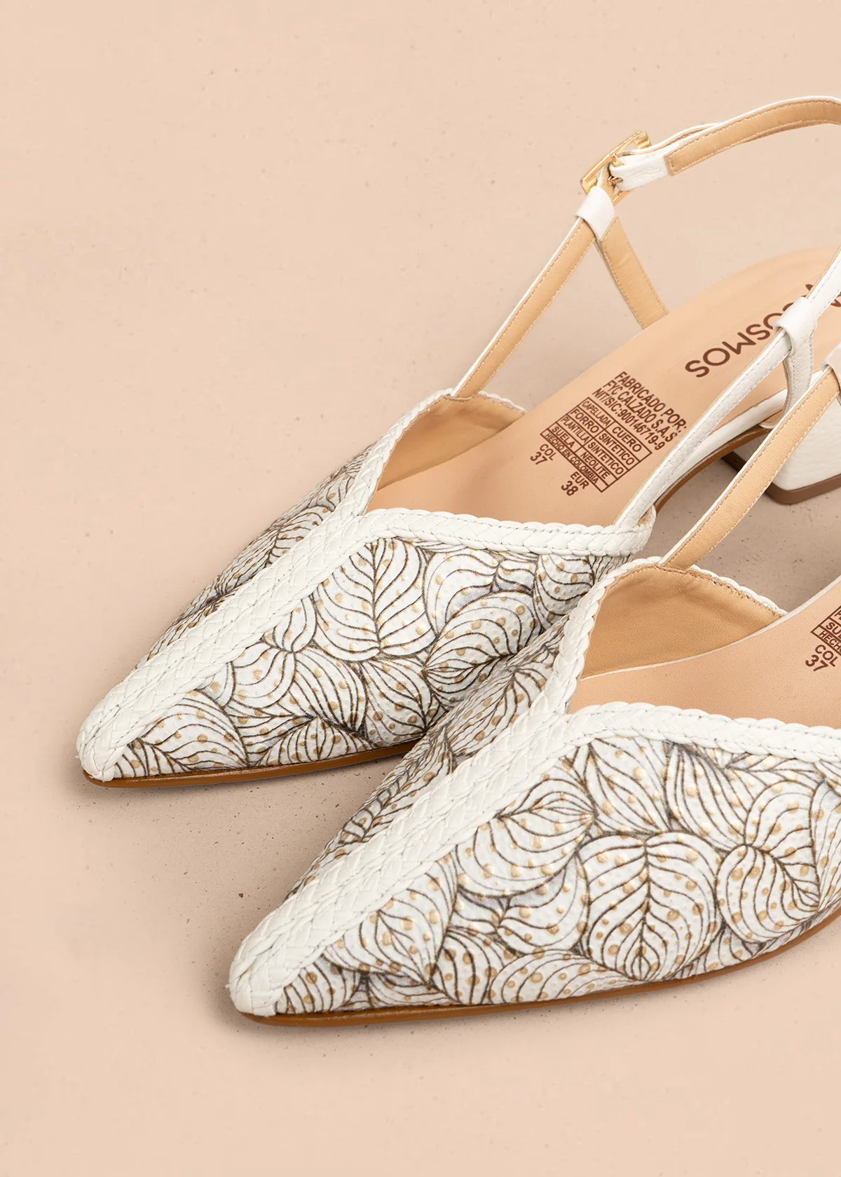 Tacones trabilla en cuero color blanco con detalle floral 106505 - Image 3