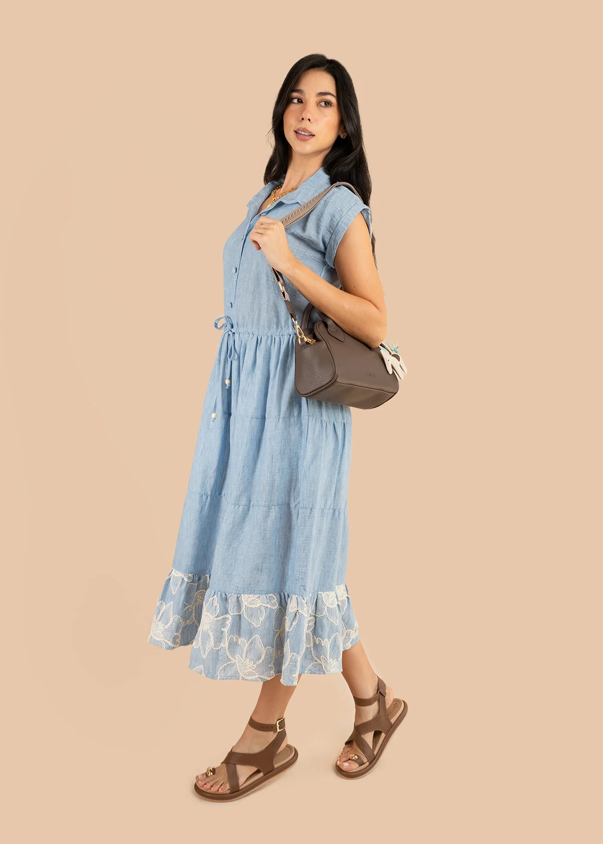 Vestido tipo midi color azul con bordado de flores 106222 - Image 3