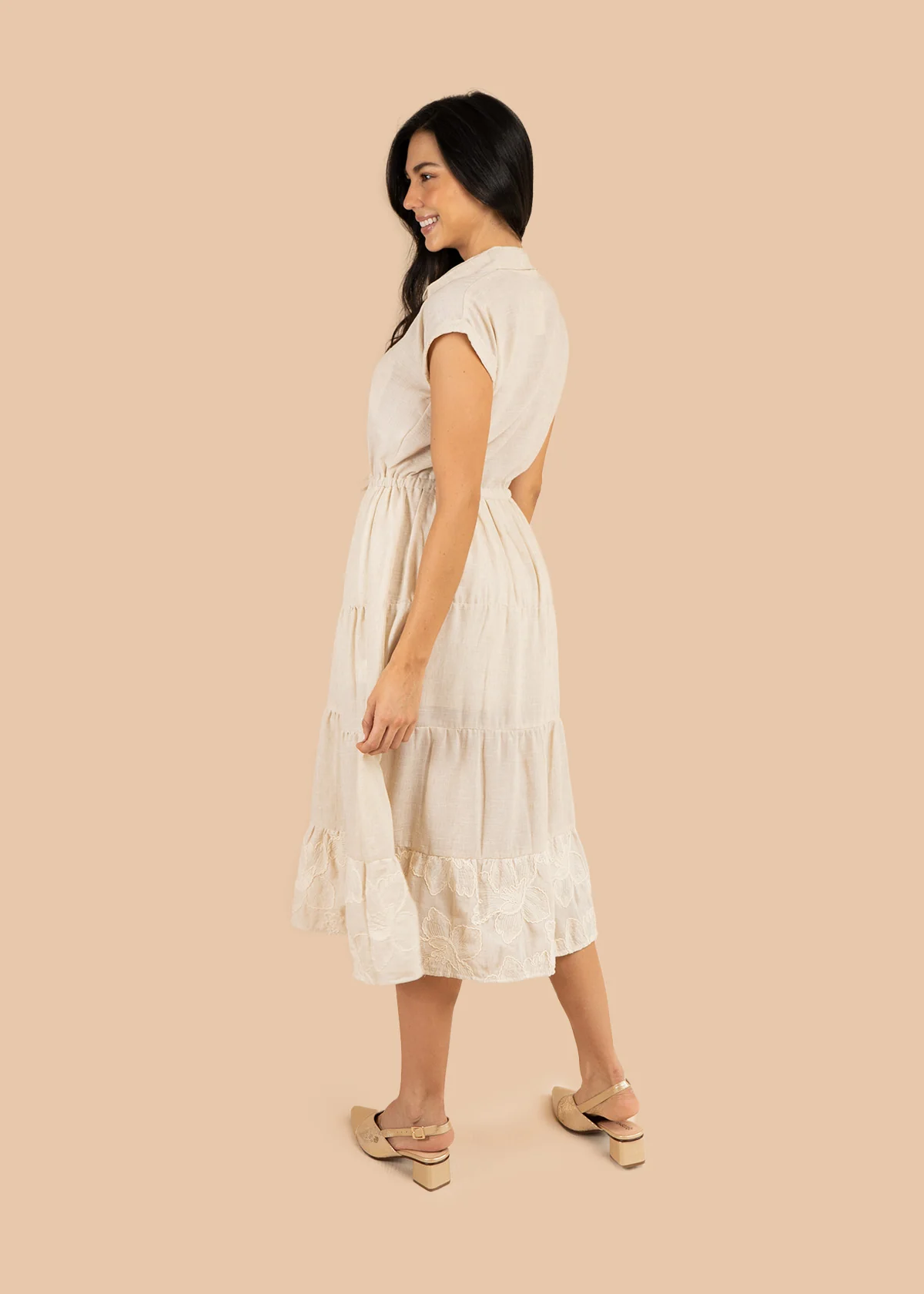 Vestido tipo midi color beige con bordado de flores 106222 - Image 4