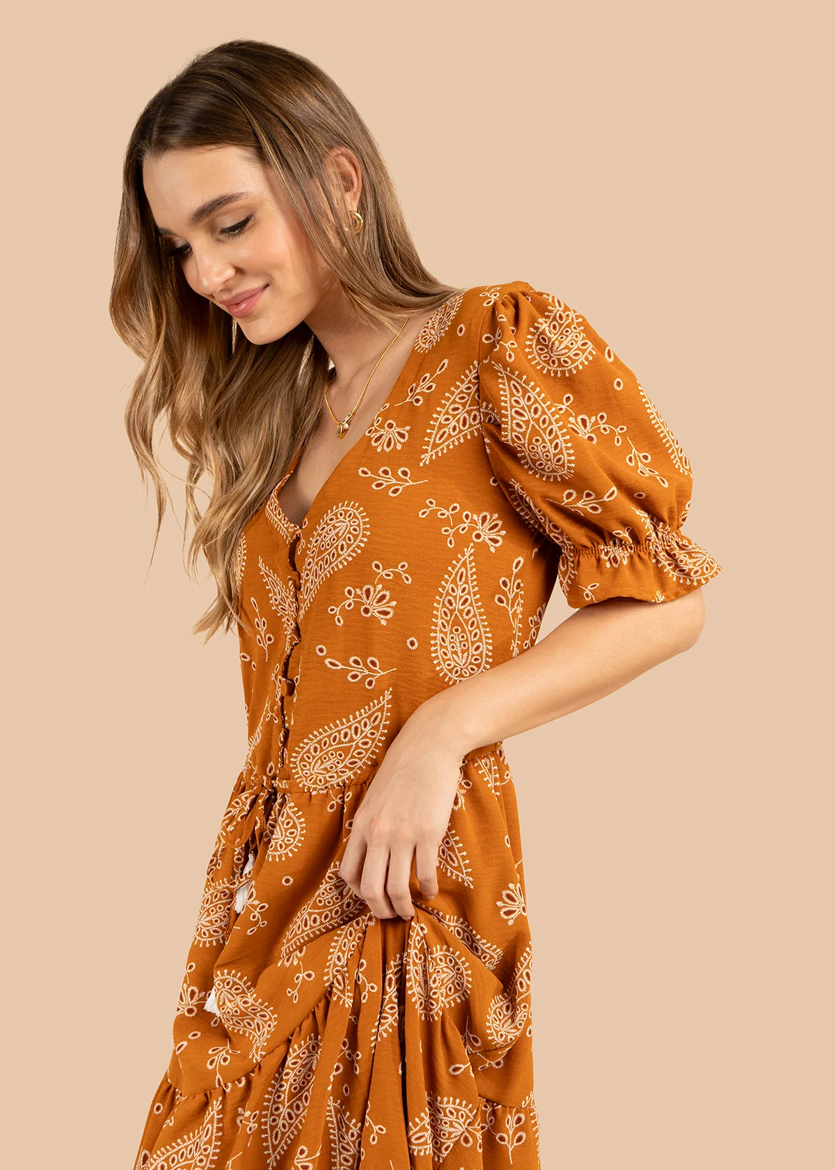 Vestido largo color terracota con diseño floral y cinturón ajustable 105972 - Image 3