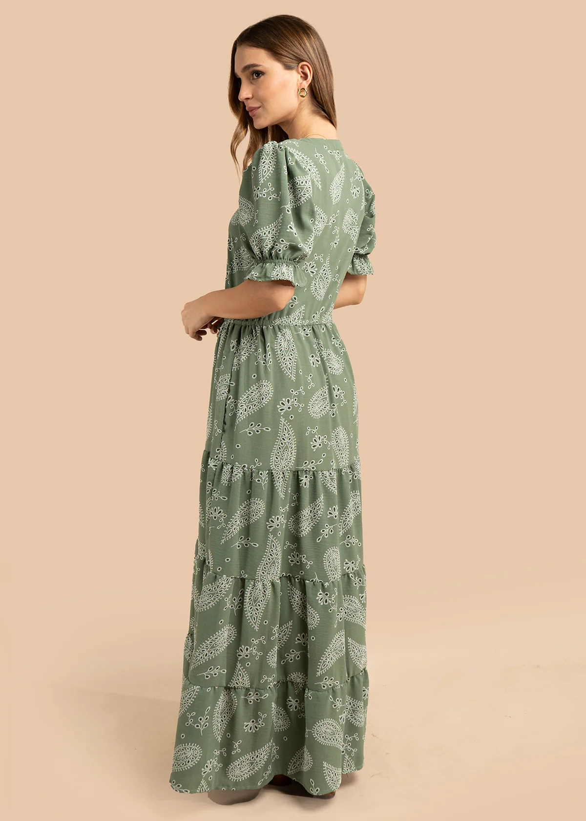 Vestido largo color verde con diseño floral y cinturón ajustable 105972 - Image 5