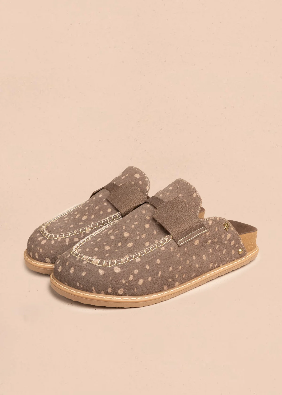 Zuecos bambi en cuero color miel 106631 - Image 2